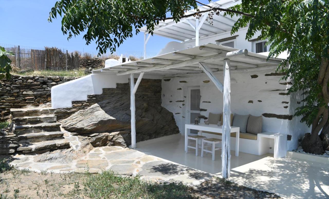 The Stone Villa Tinos Exterior photo